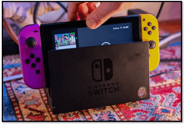 How to connect Nintendo Switch to TV with dock 2